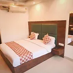 Hotel Z Black Plaza Near Igi Airport Delhi
